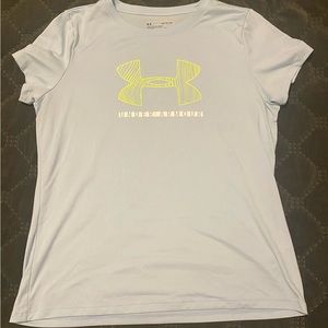 Women’s Under Armour sport tee XL